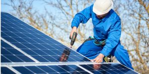 Installation Maintenance Panneaux Solaires Photovoltaïques à Fel